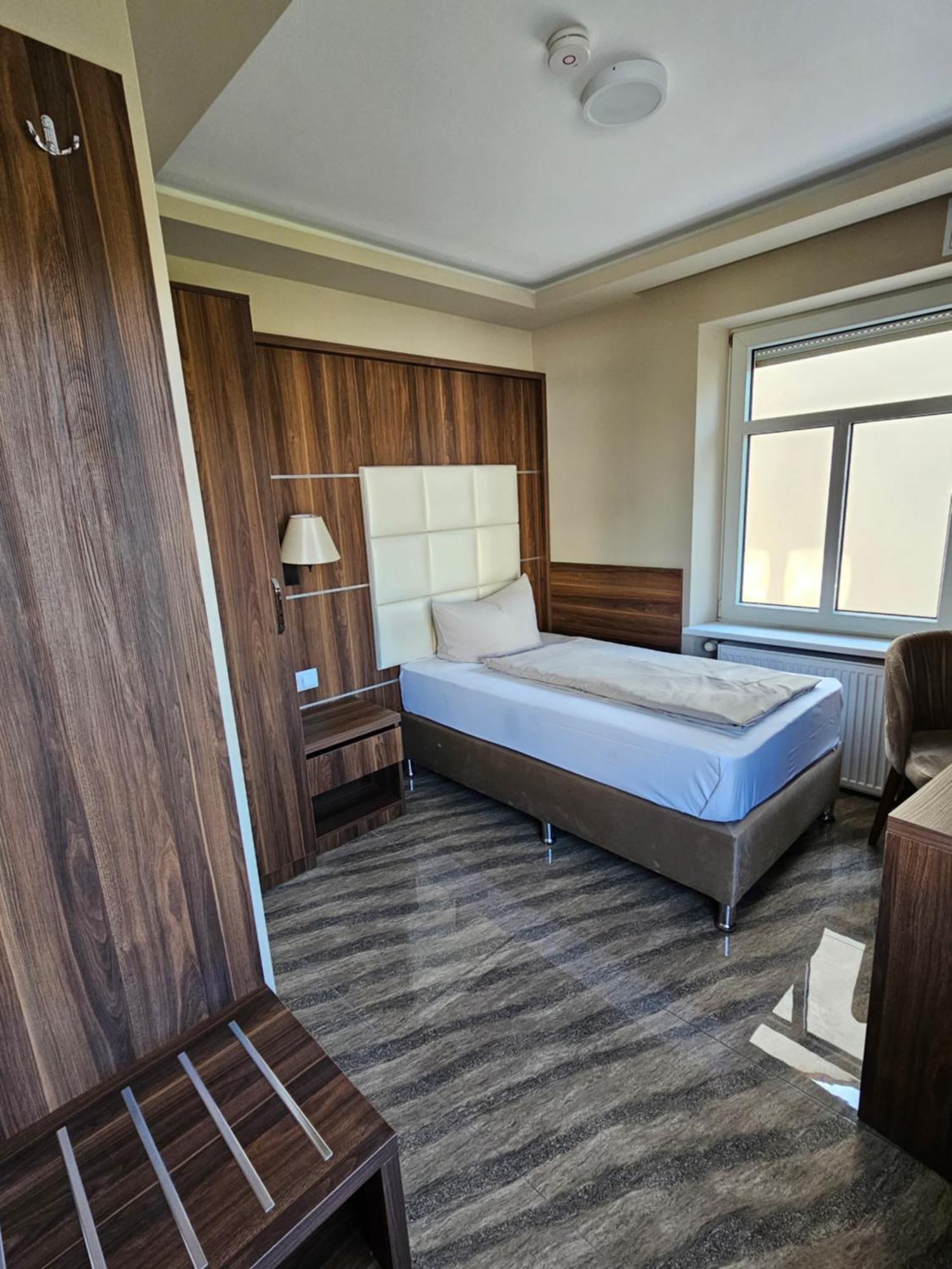 Hotel City Faber ヴォルムス エクステリア 写真